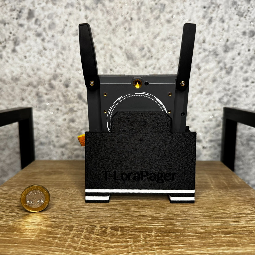 Stand for T-LoRa Pager (LILYGO) – Charging & Desk Display Holder