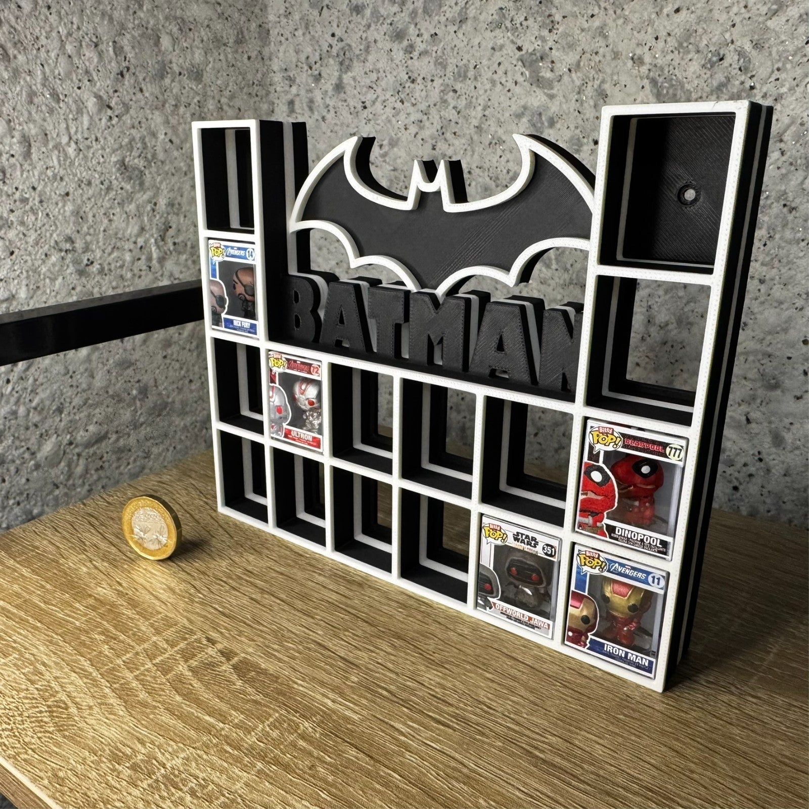 Display Shelf Organizer for 16 Bitty Pop boxes — Batman themed